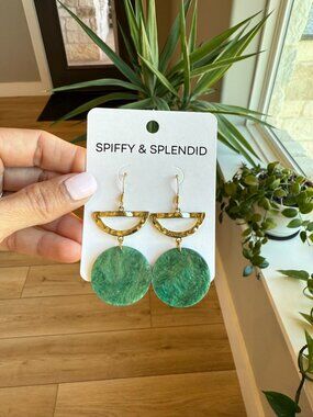 🍒 2/$20 - Green & Gold Sparkle Earrings